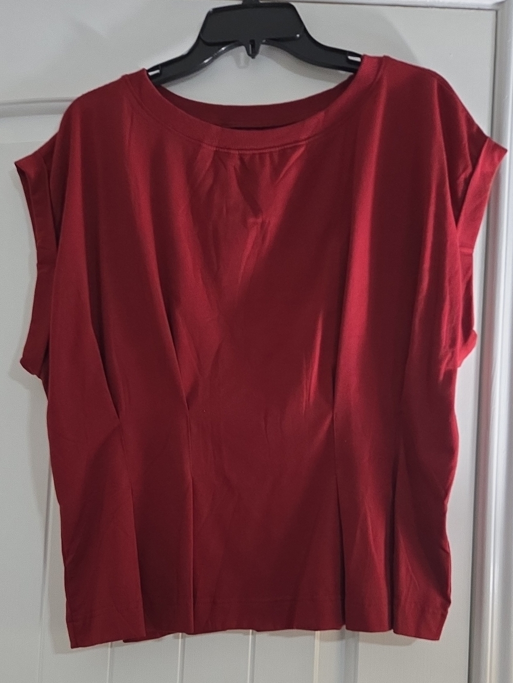Women’s Relaxed Red Short Sleeve Scoop Neck Blouse